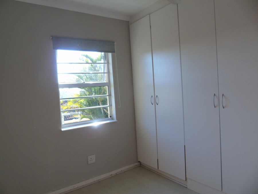 To Let 3 Bedroom Property for Rent in Beacon Bay Eastern Cape